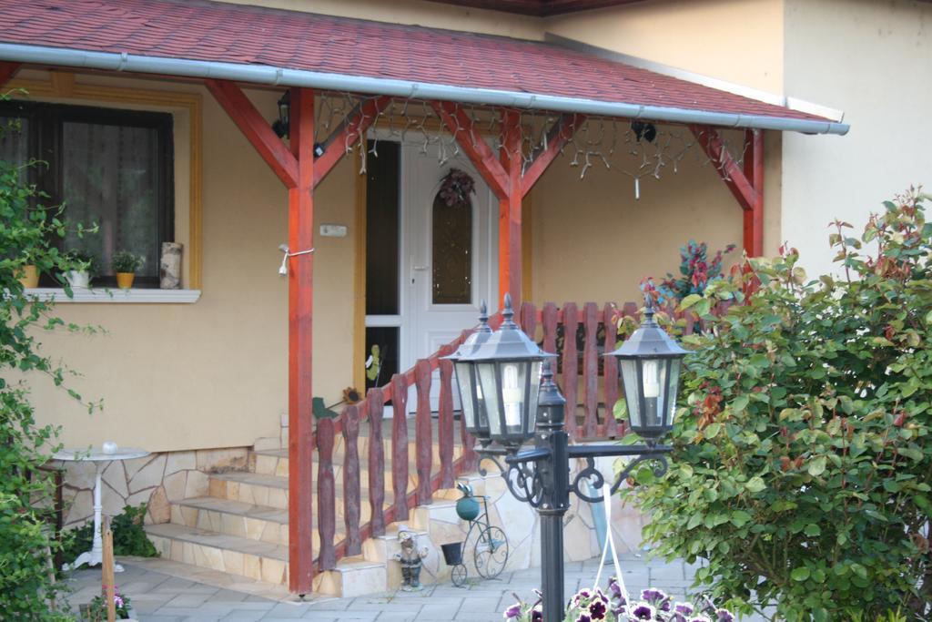 Lipták Vendégház Tokaj Exterior foto